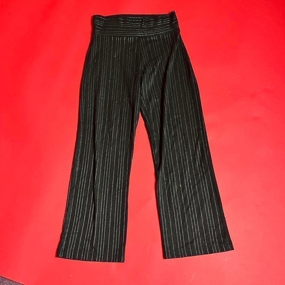 Silver pinstripe casual pants  🤍​​​​​​​​​​​​​​​​​​​​​​​​​